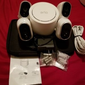 Arlo wireless wifi cameras
